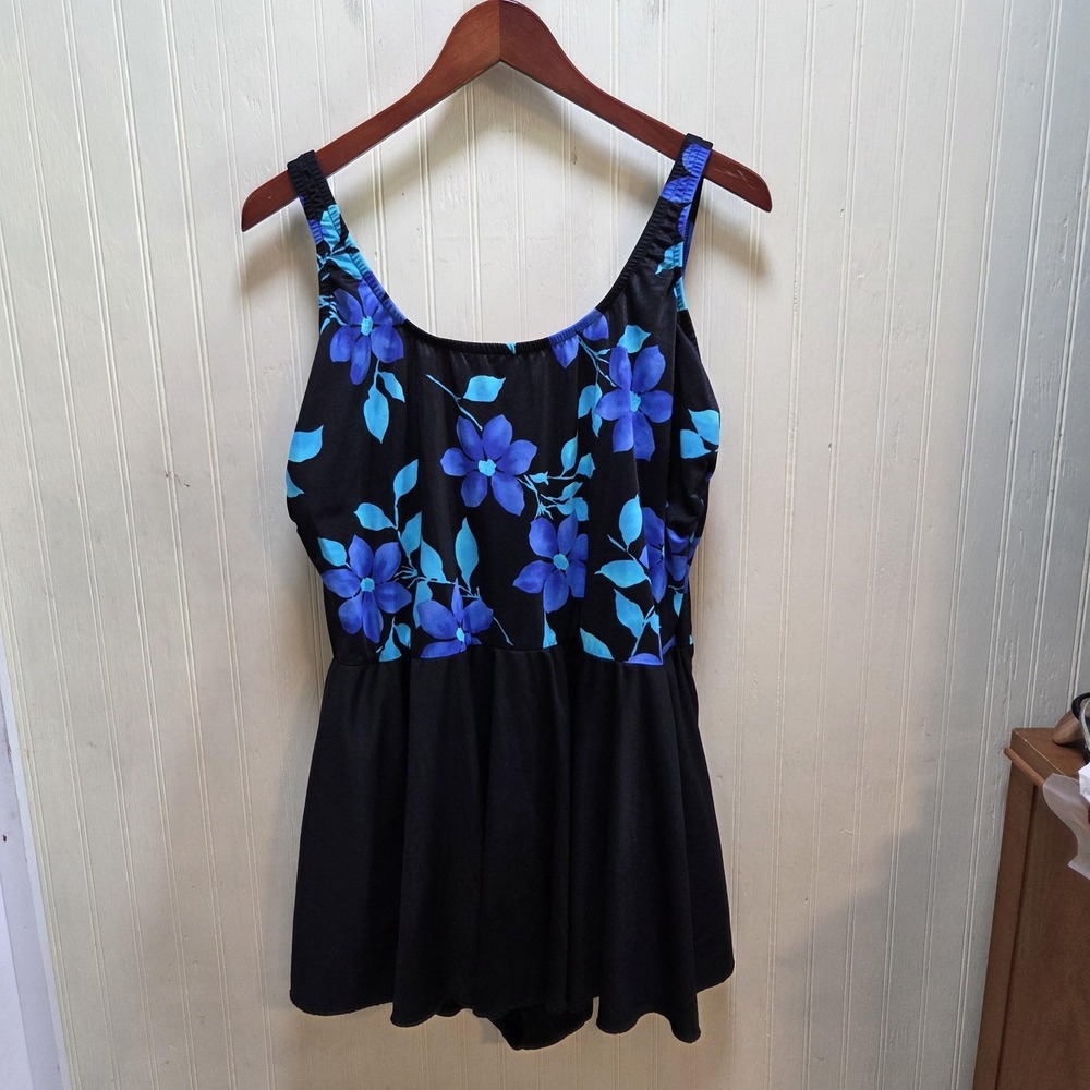 Beach Cabana Swimdress Womens 26W Plus Black Blue Floral Built In Bra Lined